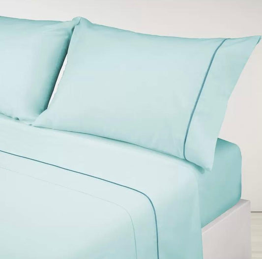 Parure de draps en Coton Bleu avec Bordure Bleue Foncée